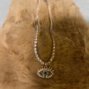 Elegant Silver Necklace